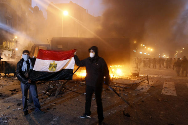 0128-egypt-protest_full_600.jpg